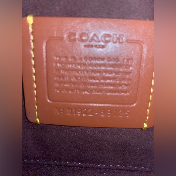 Coach Emery Bag Hibiscus/Brass! - Picture 9 of 12